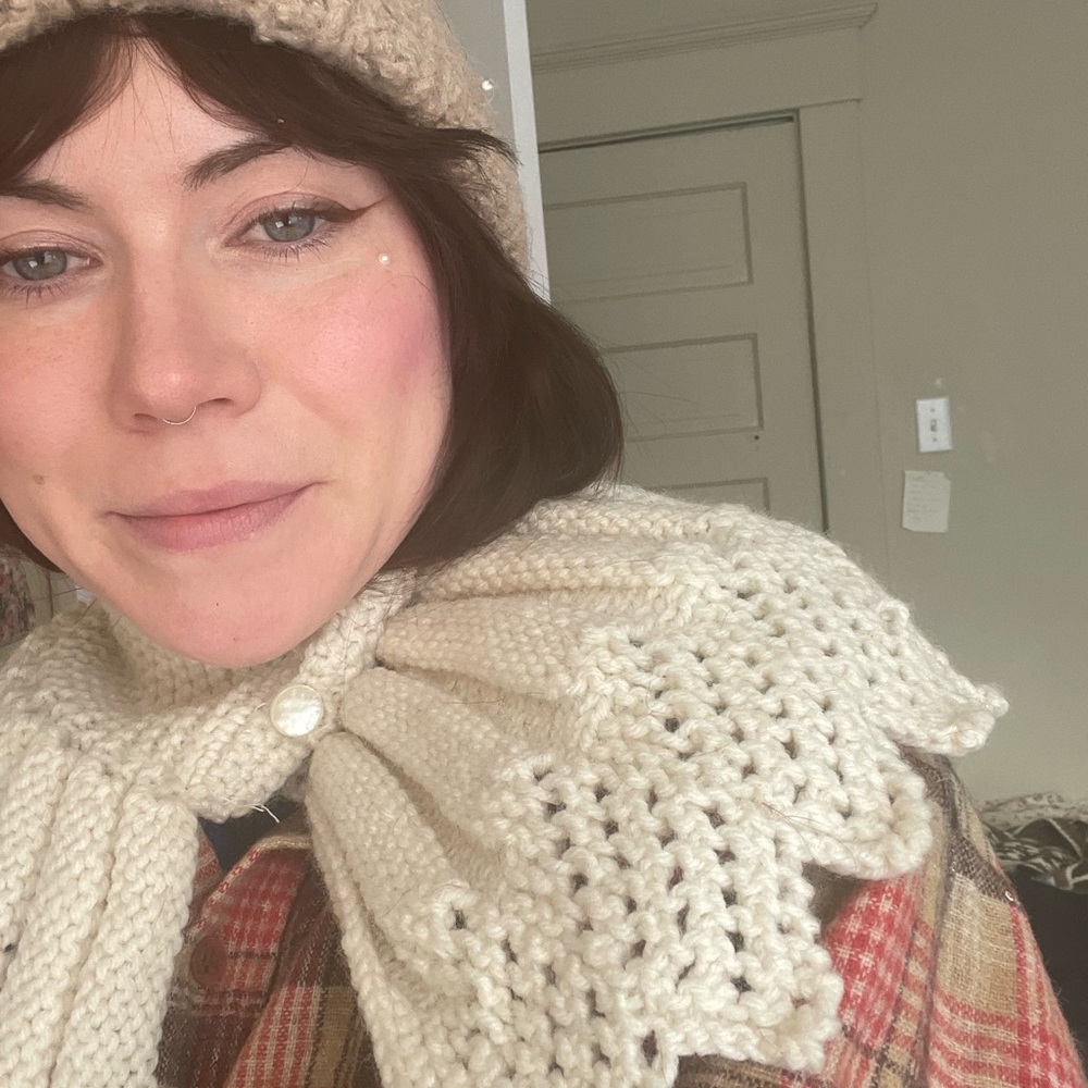 Meet your Posher, Julia